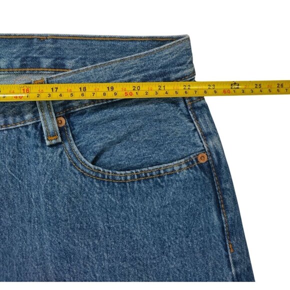 Levis 501 Original Fit Button-Fly Blue Jeans Mens W44 L32 Cotton Denim Classic. - Picture 6 of 7